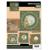 Uniek aan deze complete Hobbydots-set is dat het patroon is gedrukt op donker karton. De set bevat voldoende materiaal voor 4 complete kaarten: drie pushout 3D-afbeeldingen, 1 scenery/tekst sheet, drie Hobbydots-stickervellen, vier vellen Card Deco karton, vier met patroon bedrukte oplegkaarten en vier inlegvellen voor de afwerking. Door de voorbedrukte patronen is de set te gebruiken zonder lichtbak.